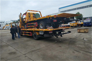 班玛同城汽车补胎